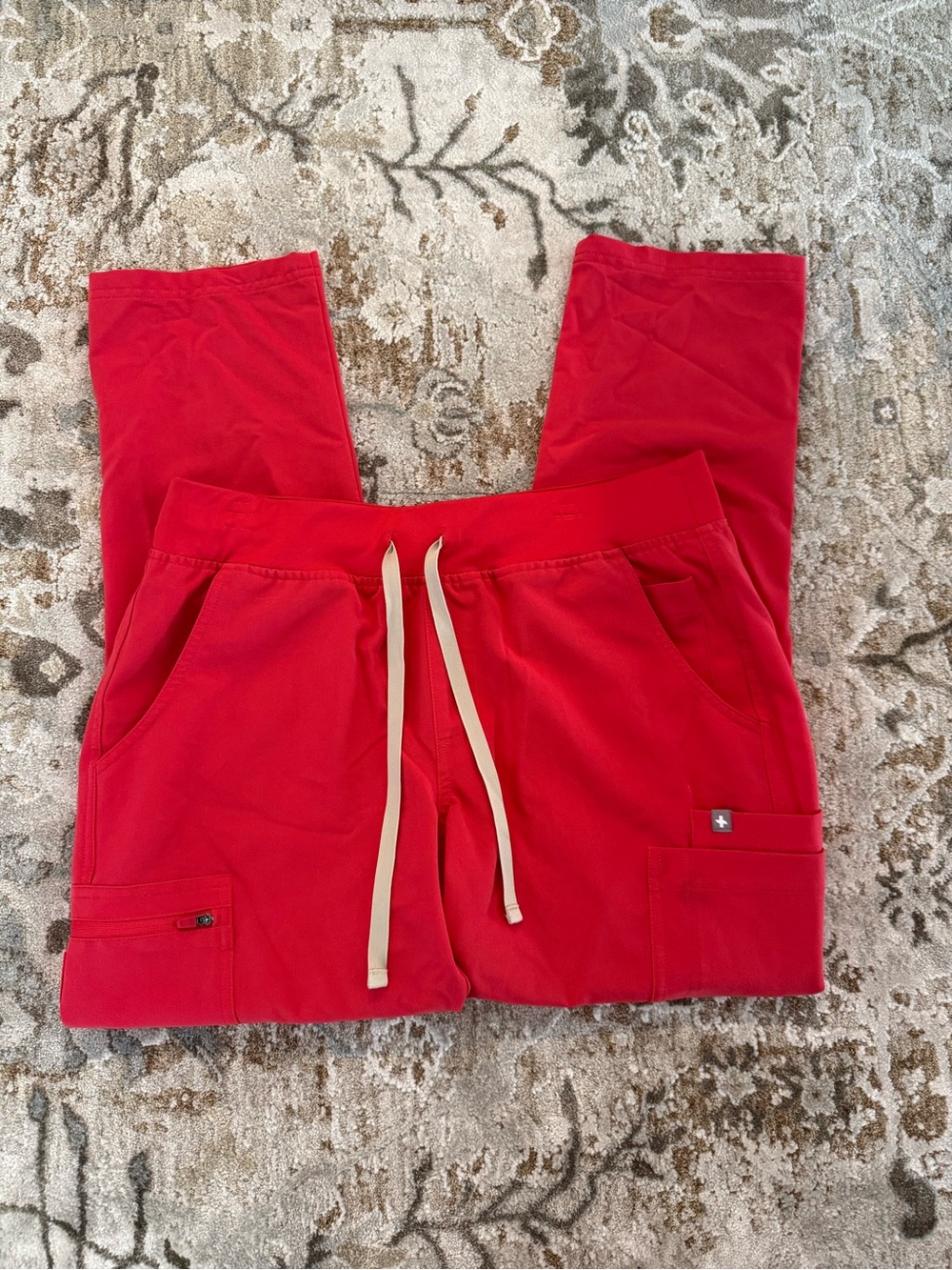 Figs High Waisted Yola Skinny Scrub Pants Neon Red Medium Petite